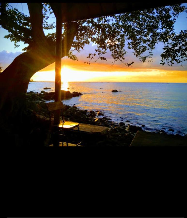 Apartamento Bienvenue Au Beau Rivages Pointe aux Sable Exterior foto